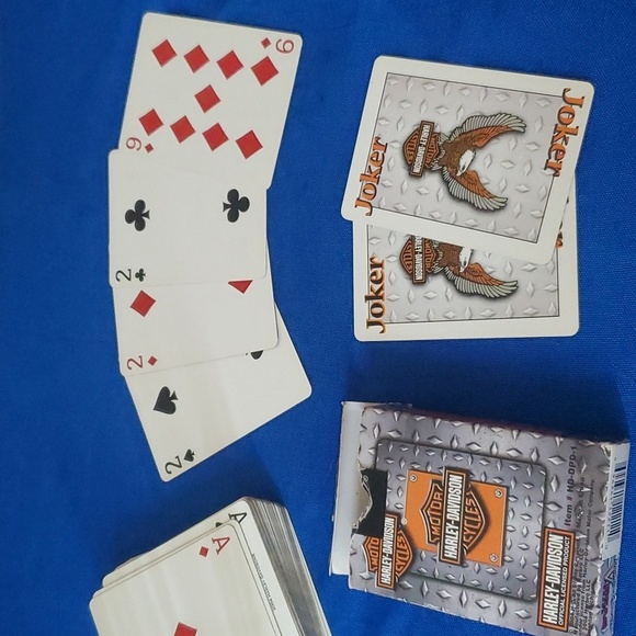 4/$20 VTG Harley Davidson playing cards (flawed) - Picture 3 of 9